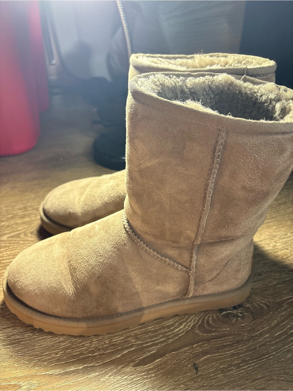 UGG Chestnut Short Suede Shearling Boots